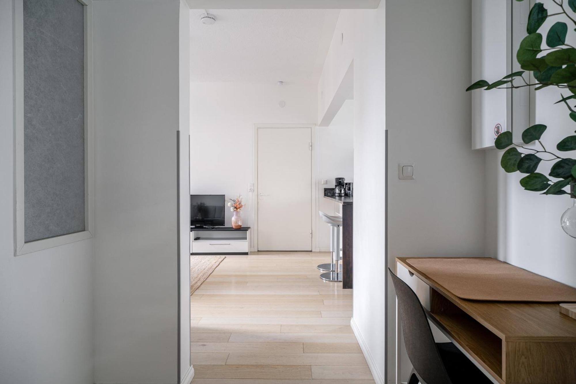 "Penthouse" - Renovated 1Br Apt With Sauna & 60M2 Private Terrace, Hosted By 2Ndhomes ตัมเปเร ภายนอก รูปภาพ